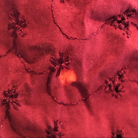 Maroon floral print button down/tie maternity - Picture 8 of 8